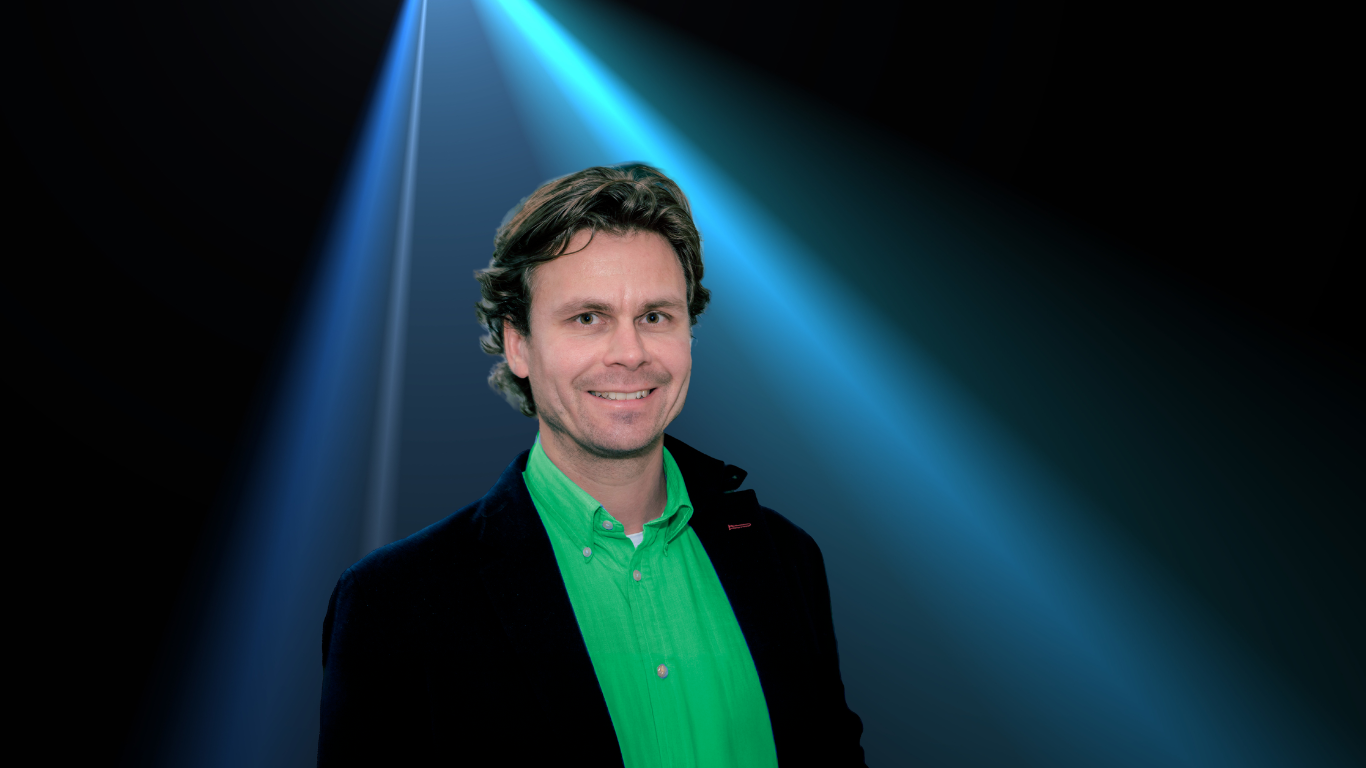 A fascination for the human element of strategy